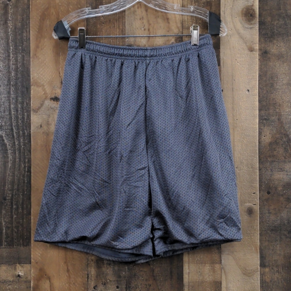 Hibbett Sports Gray Shorts Size M